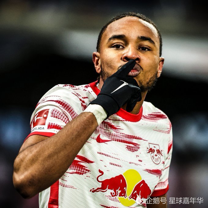  切尔西新星恩昆库连场破门，蓝军客场轻取富勒姆  